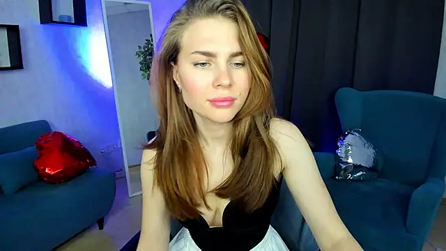 little__isabel's cam snapshot