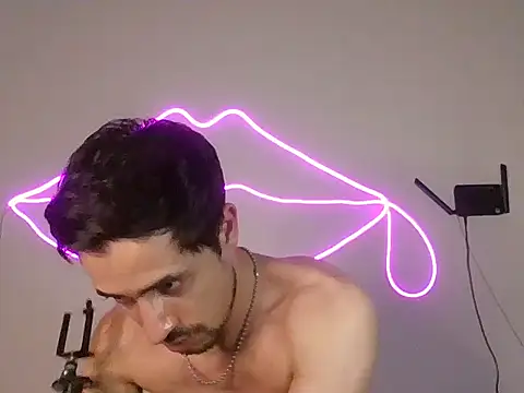 Cshunderlick's cam snapshot