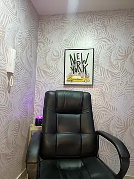 sexyyykloee live sex cam