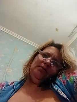 Forest-Lady live sex cam