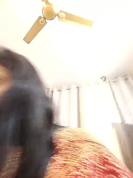 Cute-Janvi20 live sex cam