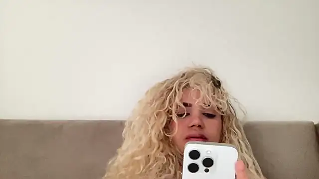 brithneysquirt live sex cam