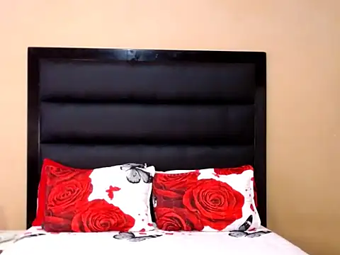 AppleAsss's cam snapshot