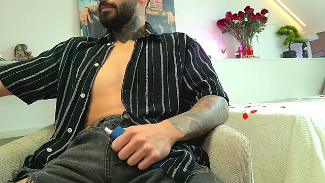 TristanGrey live sex cam