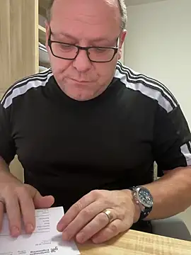 coupleLatinaLovers live sex cam