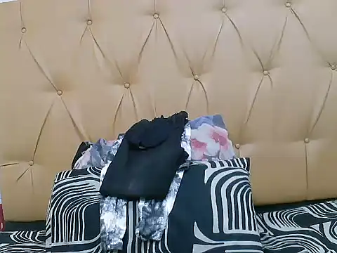 Ladyxx21's cam snapshot