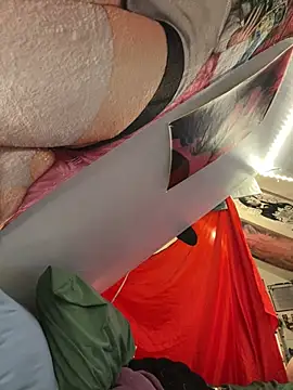 heluvsbabii's cam snapshot