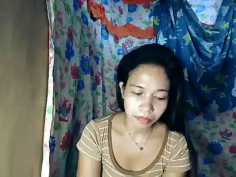 PinaySkinnyGirl's cam snapshot