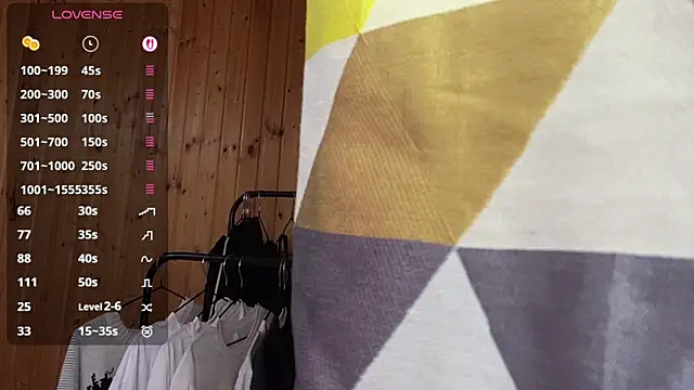 Caroline_love_me live sex cam