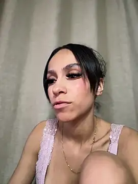 Miaa_love6969's cam snapshot