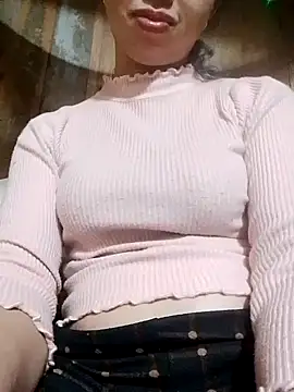 TRIEUTRIEU20's cam snapshot