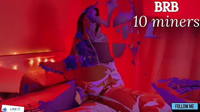 Emily_Gin's cam snapshot