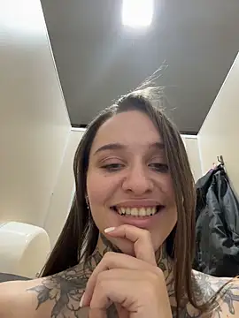 KishaMur's cam snapshot