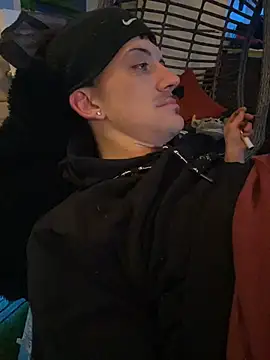 Naughty_Excitement live sex cam