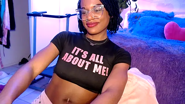 CocoSage live sex cam