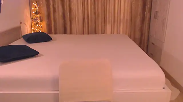 Raisshy live sex cam