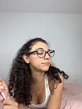 uniquerossie live sex cam