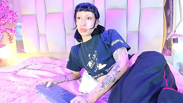 MadisonWood01 live sex cam