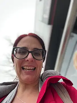 NataKitten live sex cam