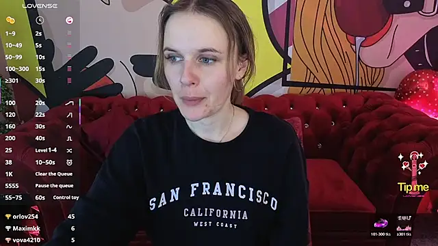 MaribelRiverr_'s cam snapshot