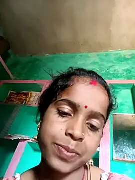 Alisha_beby143 live sex cam