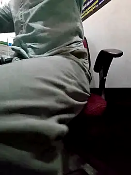 RaviRoy2326's cam snapshot