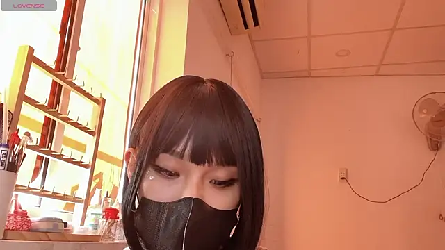 Tieu-May's cam snapshot