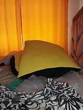 NASTYWHORE02's cam snapshot