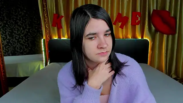 _Polly_Love_'s cam snapshot