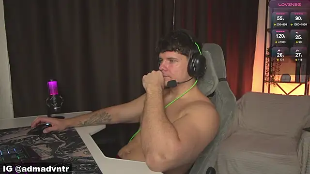 Rus_adventure7's cam snapshot