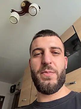 Pablo_Hornyguy95 live sex cam