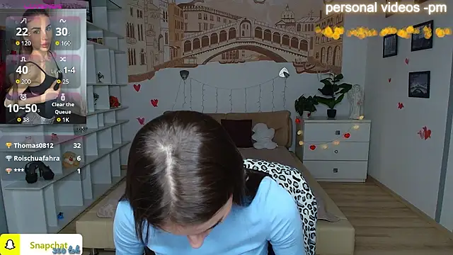 EmmyGreans live sex cam