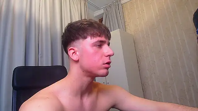 KellenWest's cam snapshot