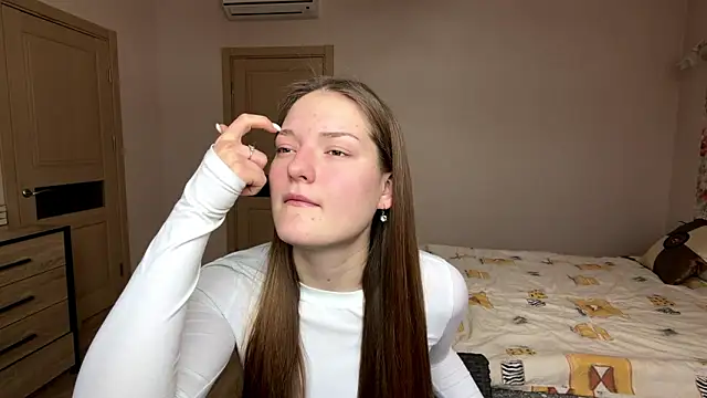 Milayouknow's cam snapshot