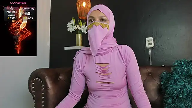 Daliah_ali's cam snapshot