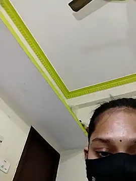 Priyanka_30's cam snapshot