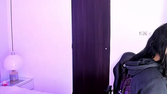 Amy_Ferreira's cam snapshot