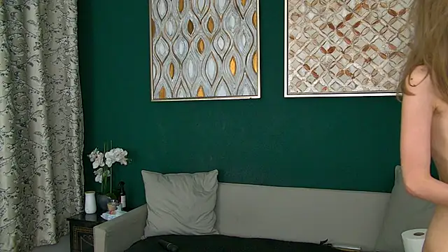 RoxanneJoy's cam snapshot