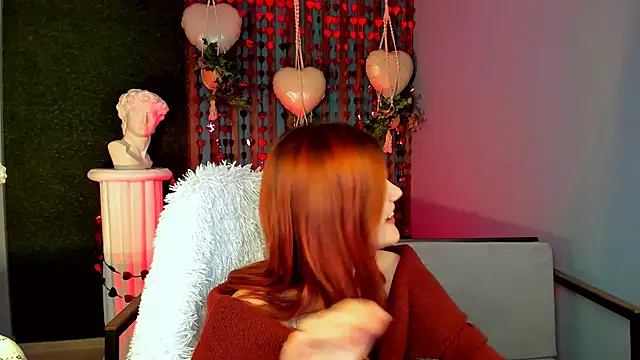 EllieFoxy's cam snapshot