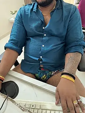 FlirtyxBoy's cam snapshot