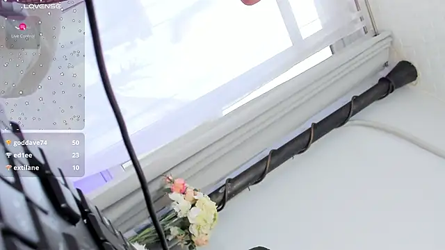 Selena_Reeves's cam snapshot