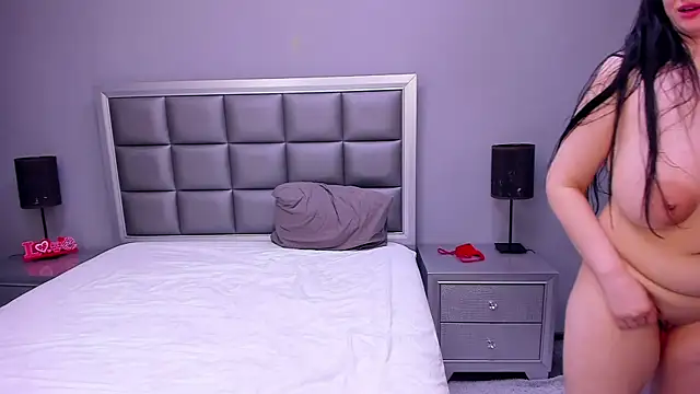 HellennSweet live sex cam