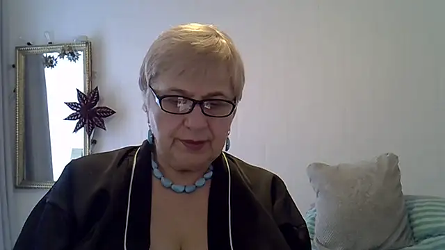 SweetCherry27 live sex cam