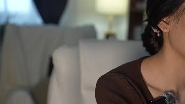 OnieClose live sex cam