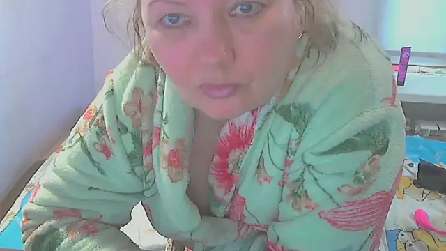 Lusi-777 live sex cam