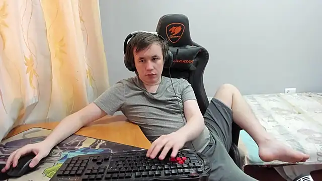 iliaskrislove live sex cam