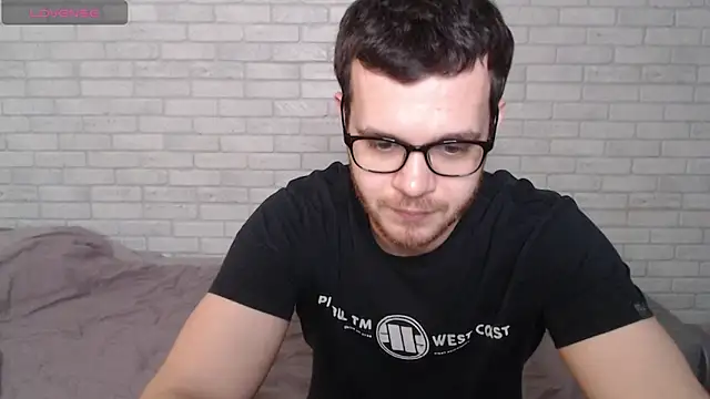 Alexxx_horny live sex cam