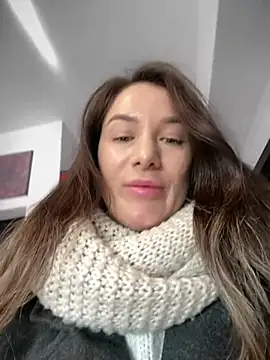 HotXMom_ live sex cam