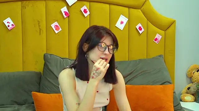 JessicaRossy live sex cam