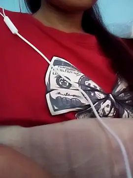 Taisa_islam's cam snapshot